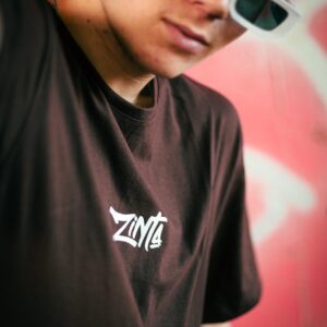 Remera Regular Chocolate